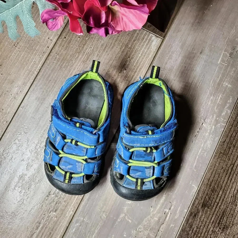Garanimals Baby Boy Activewear Sports Sandals Blue Camo Size 5 Baby Toddler